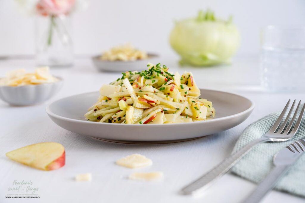 Kohlrabi-Apfel-Salat