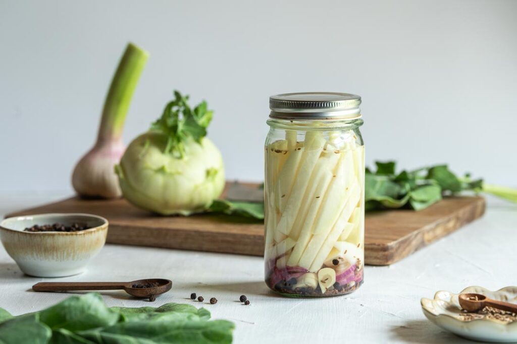 Kohlrabi-Quick-Pickles